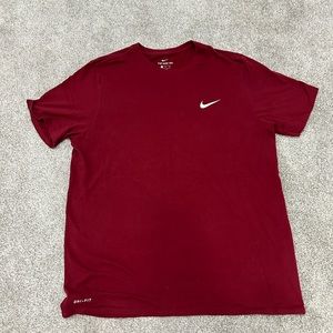 Nike tee